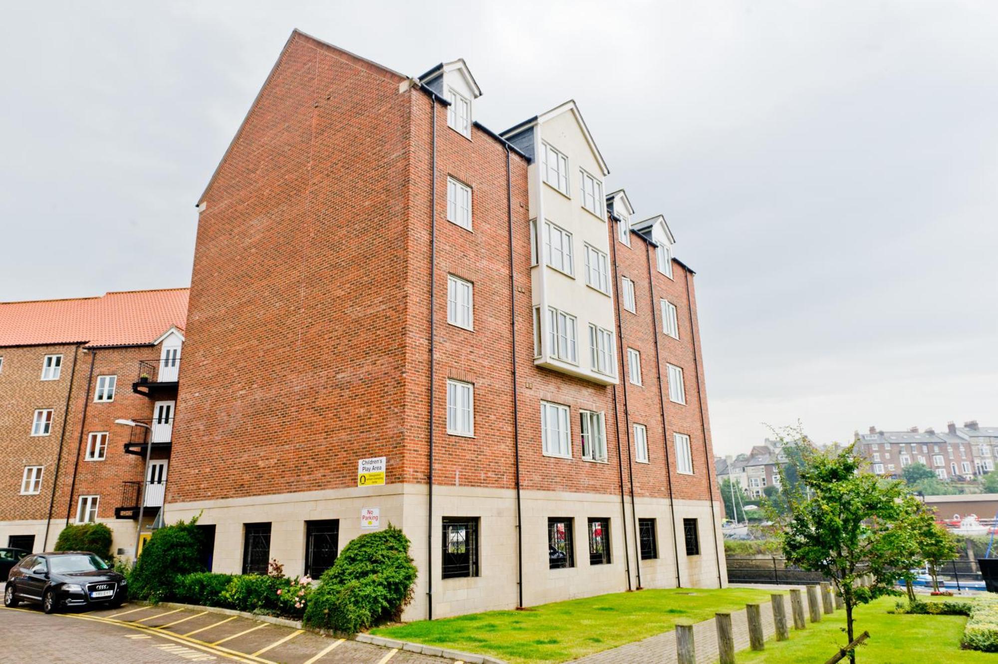 Watermark Apartments Whitby Room photo